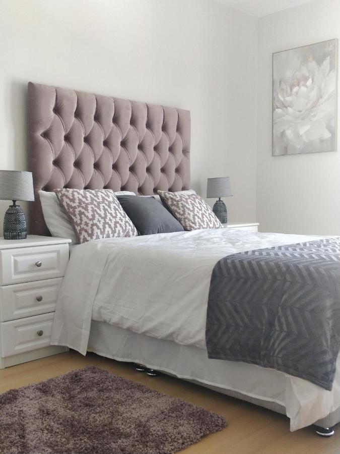Salthill Village 3 Bed Apartment Galway Esterno foto
